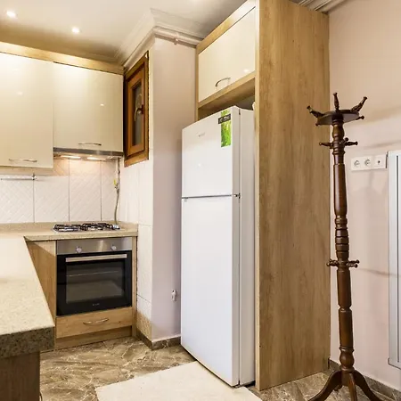 Modern And Central Flat In Nisantasi